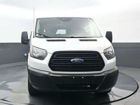 Used 2019 Ford Transit 250 130 Low Roof image 18