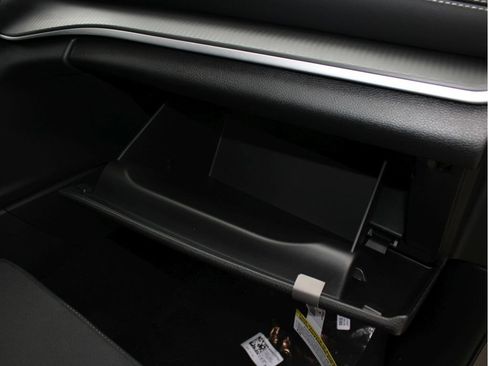 New 2025 Jeep Grand Cherokee Laredo X w/ Luxury Tech Group I image 28