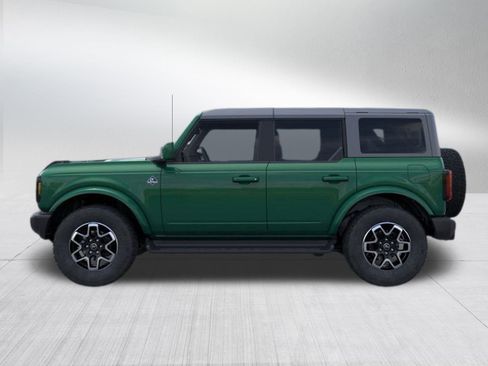 New 2025 Ford Bronco Outer Banks image 3