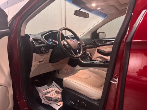 Used 2017 Ford Edge Titanium w/ Equipment Group 301A image 14