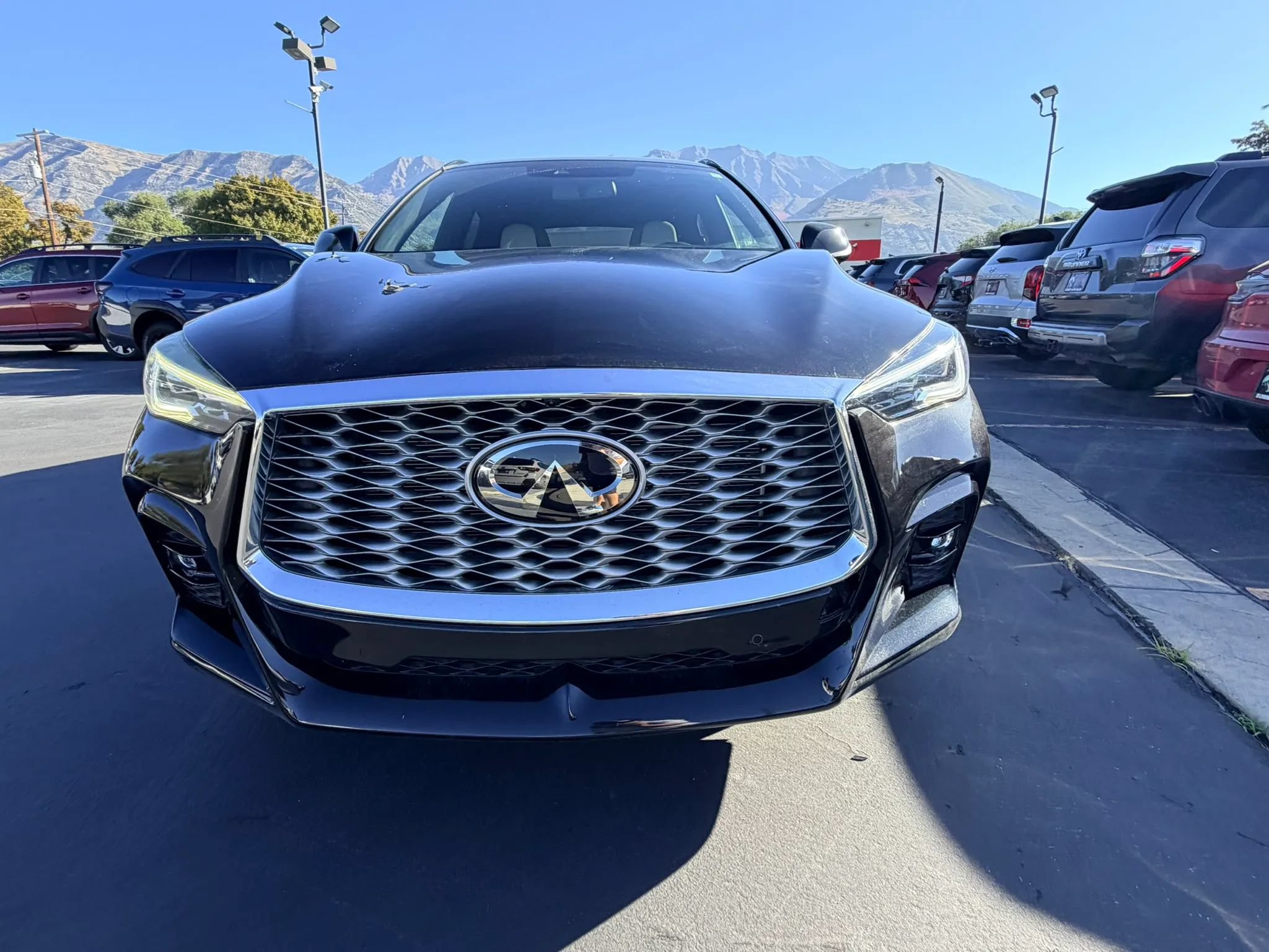 Used 2023 INFINITI QX55 Sensory w/ Lighting Package AWD/4WD image 8