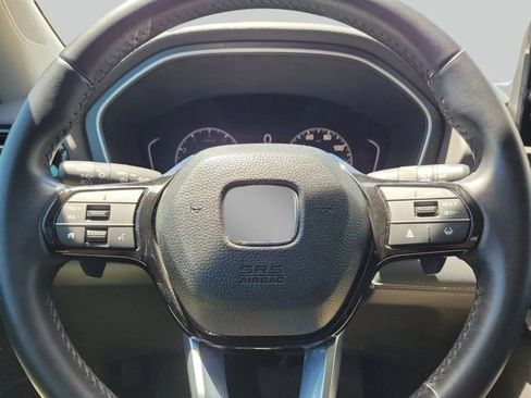 Used 2023 Honda Pilot EX-L image 16