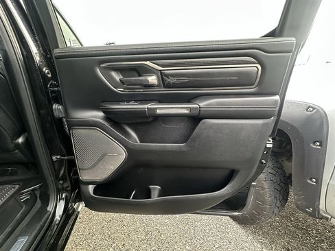 Used 2019 RAM 1500 Limited image 29