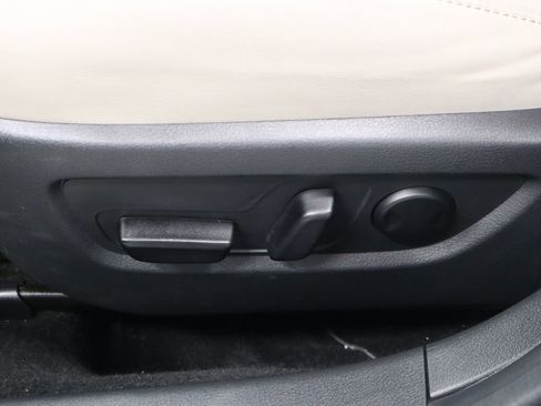 Used 2025 MAZDA CX-30 AWD 2.5 S w/ Preferred Package image 28