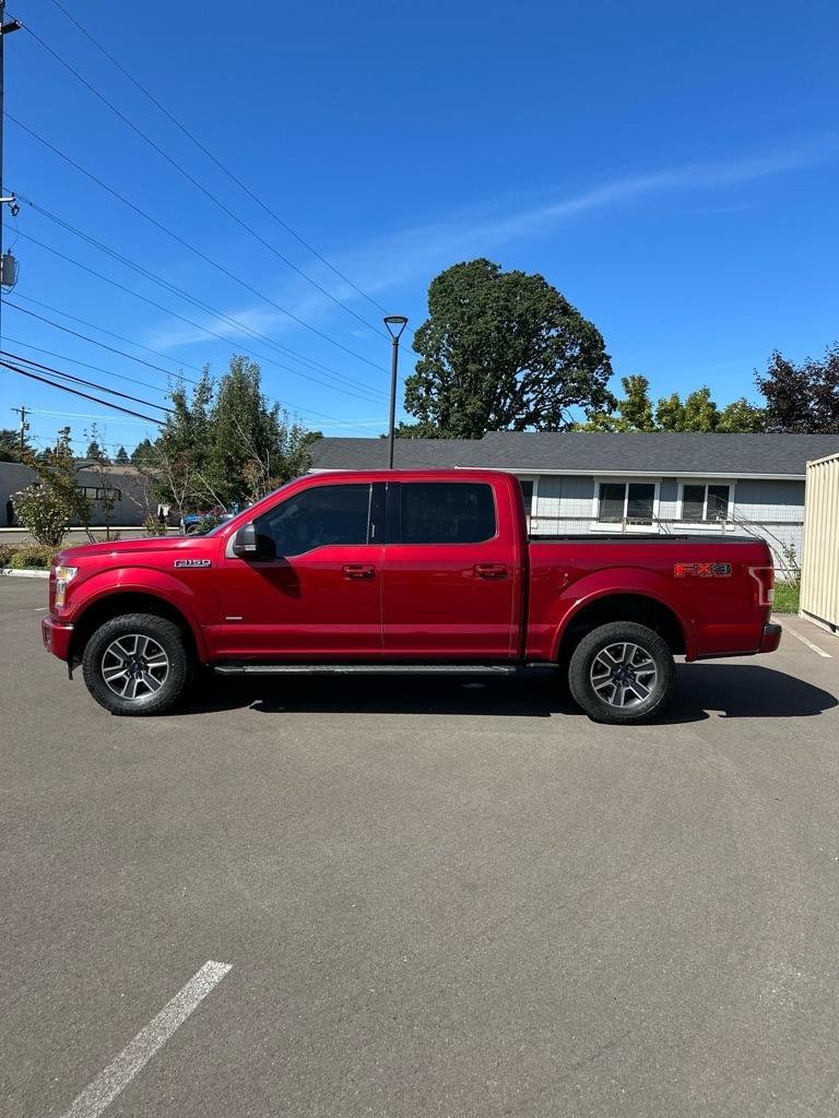 Used 2017 Ford F150 XLT w/ Equipment Group 302A Luxury AWD/4WD image 8