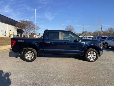 Used 2023 Ford F150 XLT image 2