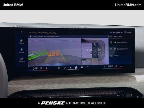 Certified 2025 BMW 330i Sedan image 9