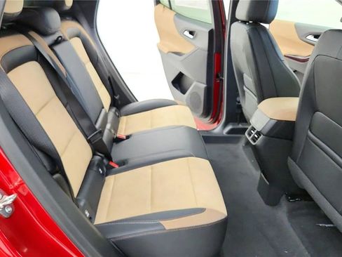 New 2026 Chevrolet Equinox ACTIV image 36