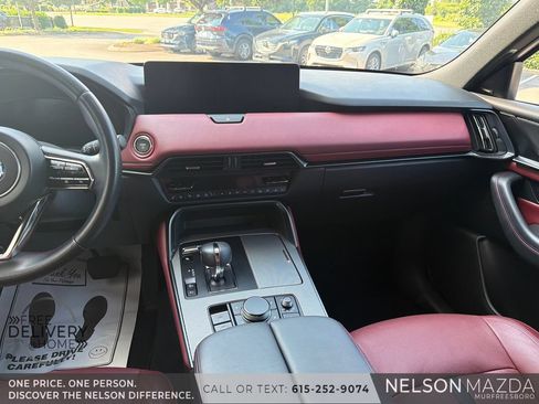 Certified 2025 MAZDA CX-70 Plug-In Hybrid w/ Premium Plus AWD/4WD image 28