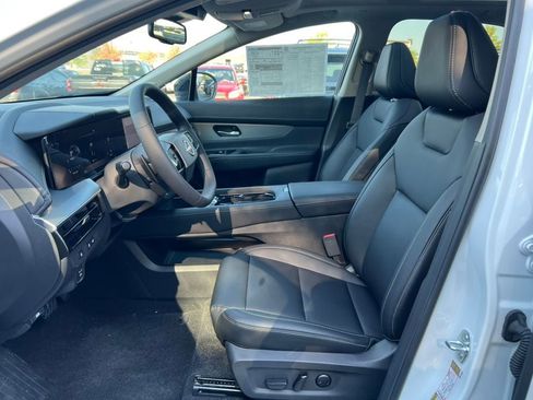 New 2025 Nissan Murano SL w/ Cargo Package AWD/4WD image 4
