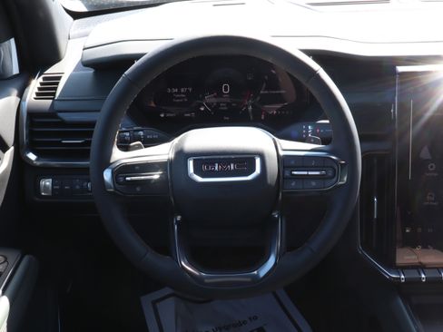 New 2026 GMC Acadia AT4 w/ LPO, Floor Liner Package image 9