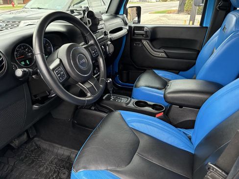 Used 2015 Jeep Wrangler Unlimited Sport w/ Quick Order Package 24S image 15