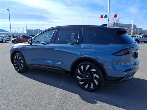 New 2026 Lincoln Nautilus Reserve w/ Jet Appearance Package AWD/4WD image 3
