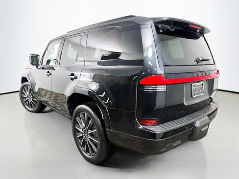 Used 2026 Lexus GX 550 w/ Accessory Package (2T) AWD/4WD image 5