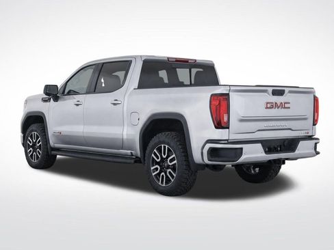 Used 2022 GMC Sierra 1500 AT4 w/ AT4 Premium Package AWD/4WD image 4