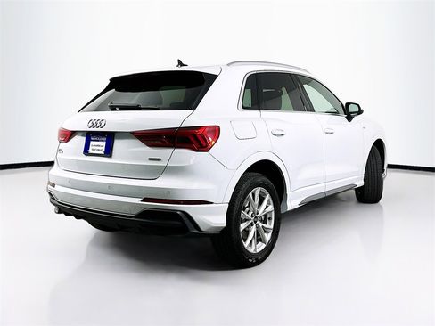 Used 2024 Audi Q3 2.0T Premium image 7