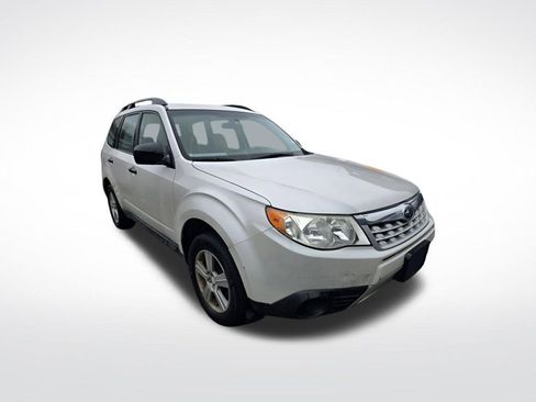 Used 2012 Subaru Forester 2.5X w/ Alloy Wheel Pkg image 6