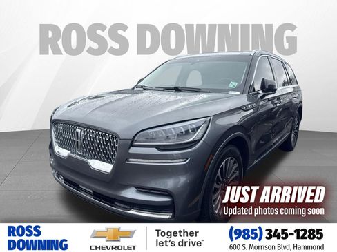 Used 2023 Lincoln Aviator Reserve AWD/4WD image 1