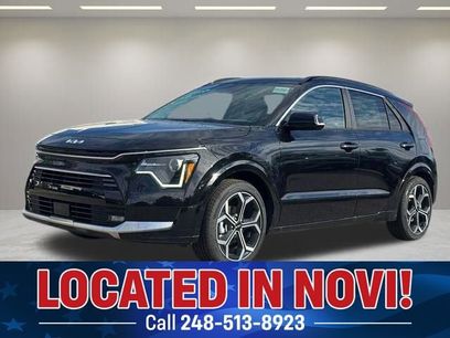 Used 2024 Kia Niro EX Touring