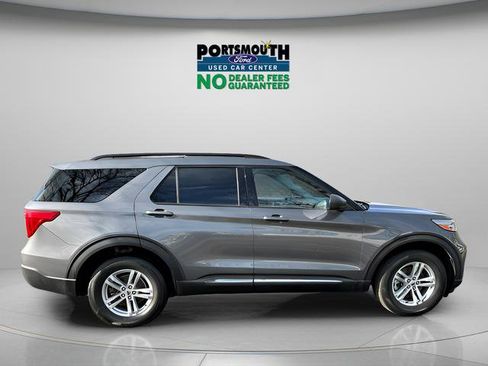 Used 2022 Ford Explorer XLT w/ Equipment Group 202A AWD/4WD image 6