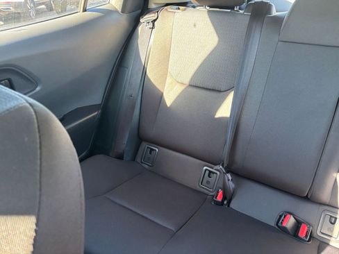 Used 2025 Toyota Prius LE image 35