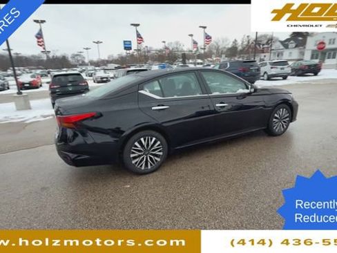Used 2023 Nissan Altima 2.5 SV image 8