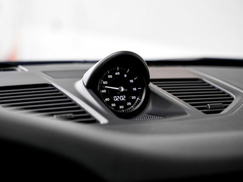 Used 2024 Porsche 911 Carrera S RWD image 12