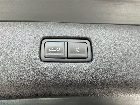 Used 2023 Genesis GV80 2.5T w/ Advanced Package AWD/4WD image 28