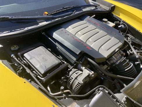 Used 2017 Chevrolet Corvette Stingray Convertible w/ 3LT Preferred Equipment Group image 22