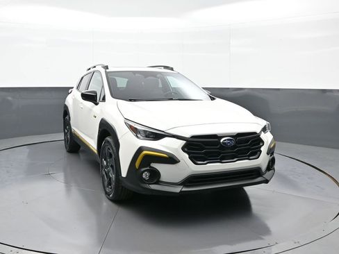 Used 2024 Subaru Crosstrek 2.5i Sport w/ Crosstrek Mirror Package image 3
