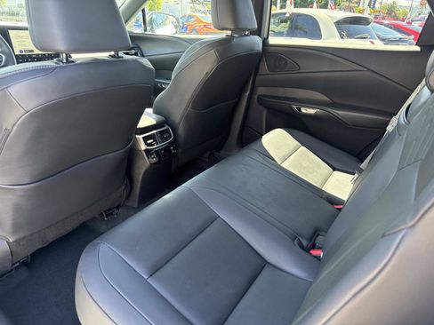 Used 2025 Lexus RX 350 FWD w/ Technology Package image 10