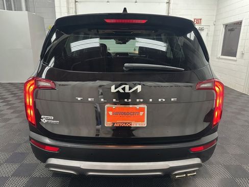 Used 2022 Kia Telluride S AWD/4WD image 9