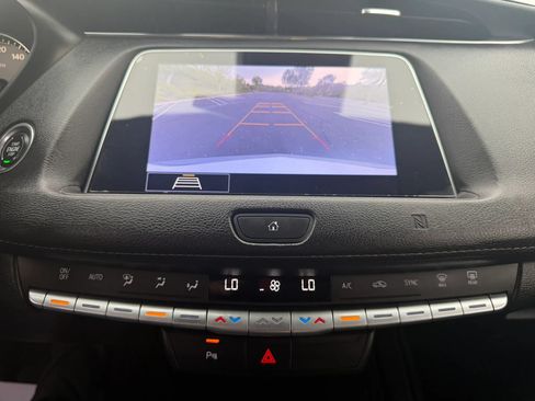 Used 2020 Cadillac XT4 Premium Luxury FWD image 27