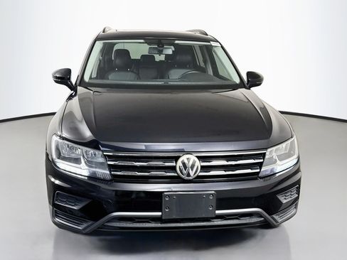 Used 2019 Volkswagen Tiguan SEL AWD/4WD image 2