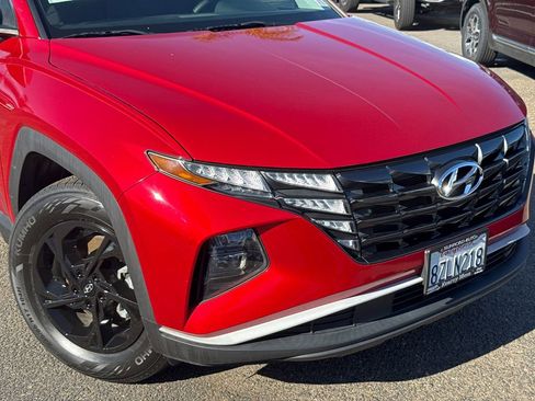 Used 2022 Hyundai Tucson SE w/ Cargo Package image 6