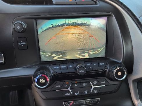 Used 2017 Chevrolet Corvette Stingray Coupe w/ 1LT image 17