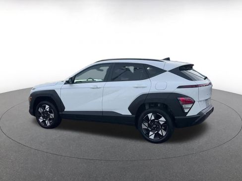 Used 2025 Hyundai Kona SEL image 10