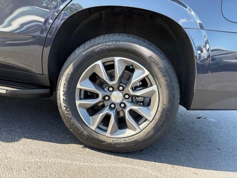 Used 2023 Chevrolet Tahoe LS RWD image 10