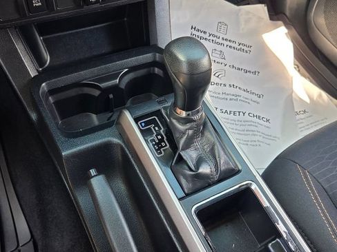 Used 2019 Toyota Tacoma SR5 RWD image 22