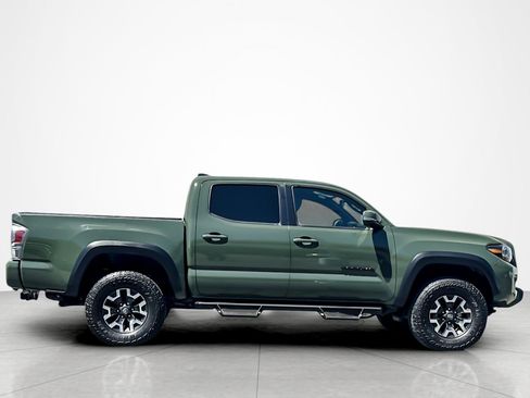 Certified 2022 Toyota Tacoma TRD Off-Road w/ Technology Package RWD image 6