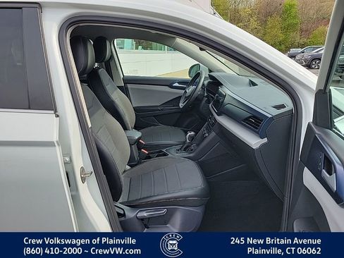 Used 2022 Volkswagen Taos SE w/ Driver Assistance Package image 19