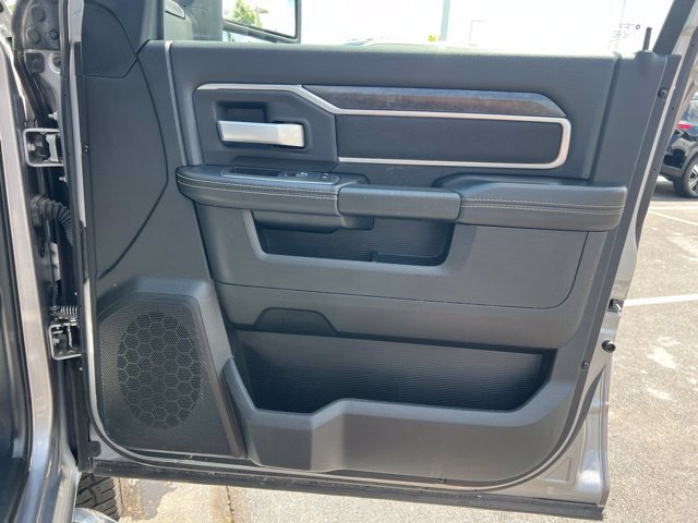 Used 2024 RAM 2500 Big Horn AWD/4WD image 29