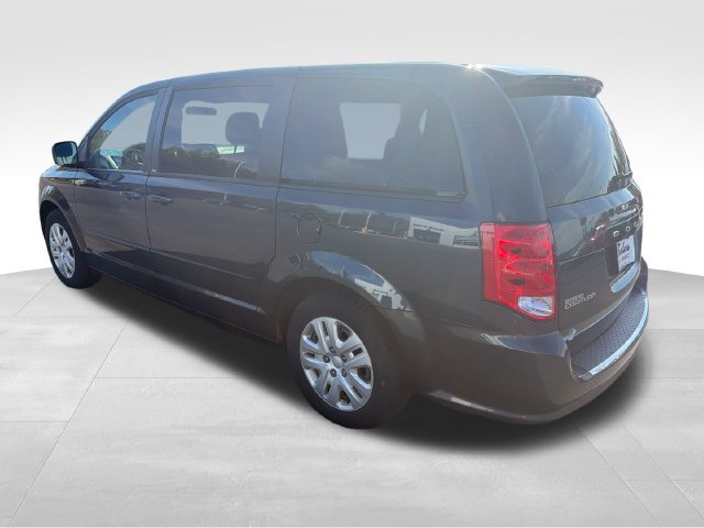 Used 2014 Dodge Grand Caravan SE w/ Quick Order Package 29E SE FWD image 3