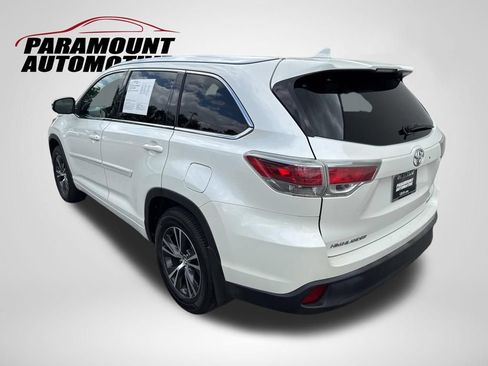 Used 2016 Toyota Highlander XLE AWD/4WD image 5