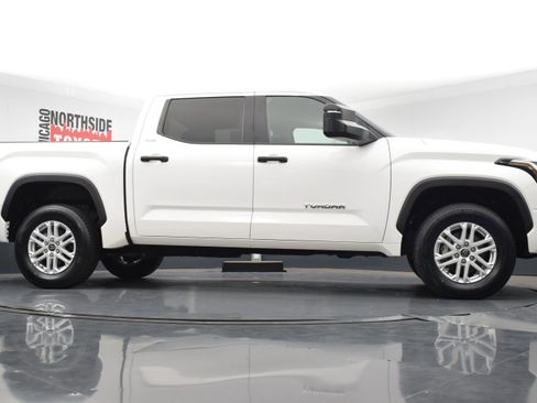 Used 2022 Toyota Tundra SR5 image 32