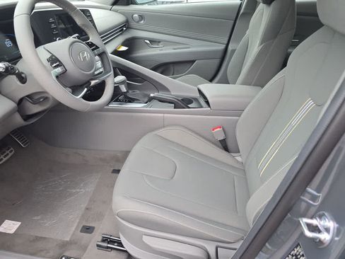 New 2026 Hyundai Elantra Sport FWD image 16