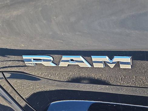 Used 2025 RAM 1500 Lone Star image 15
