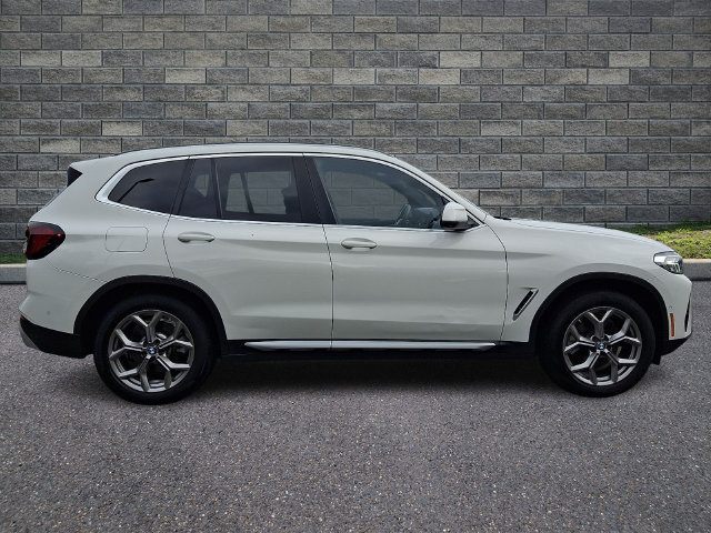 Used 2023 BMW X3 xDrive30i w/ Premium Package w/ZPA AWD/4WD image 7