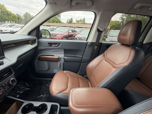 Used 2024 Ford Maverick Lariat FWD image 20