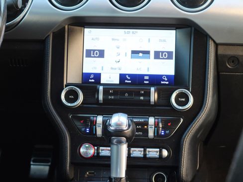 Used 2020 Ford Mustang Premium image 17